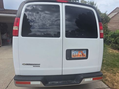 Used 2014 Chevrolet Express 1500 LT w/ LT Preferred Equipment Group image 5