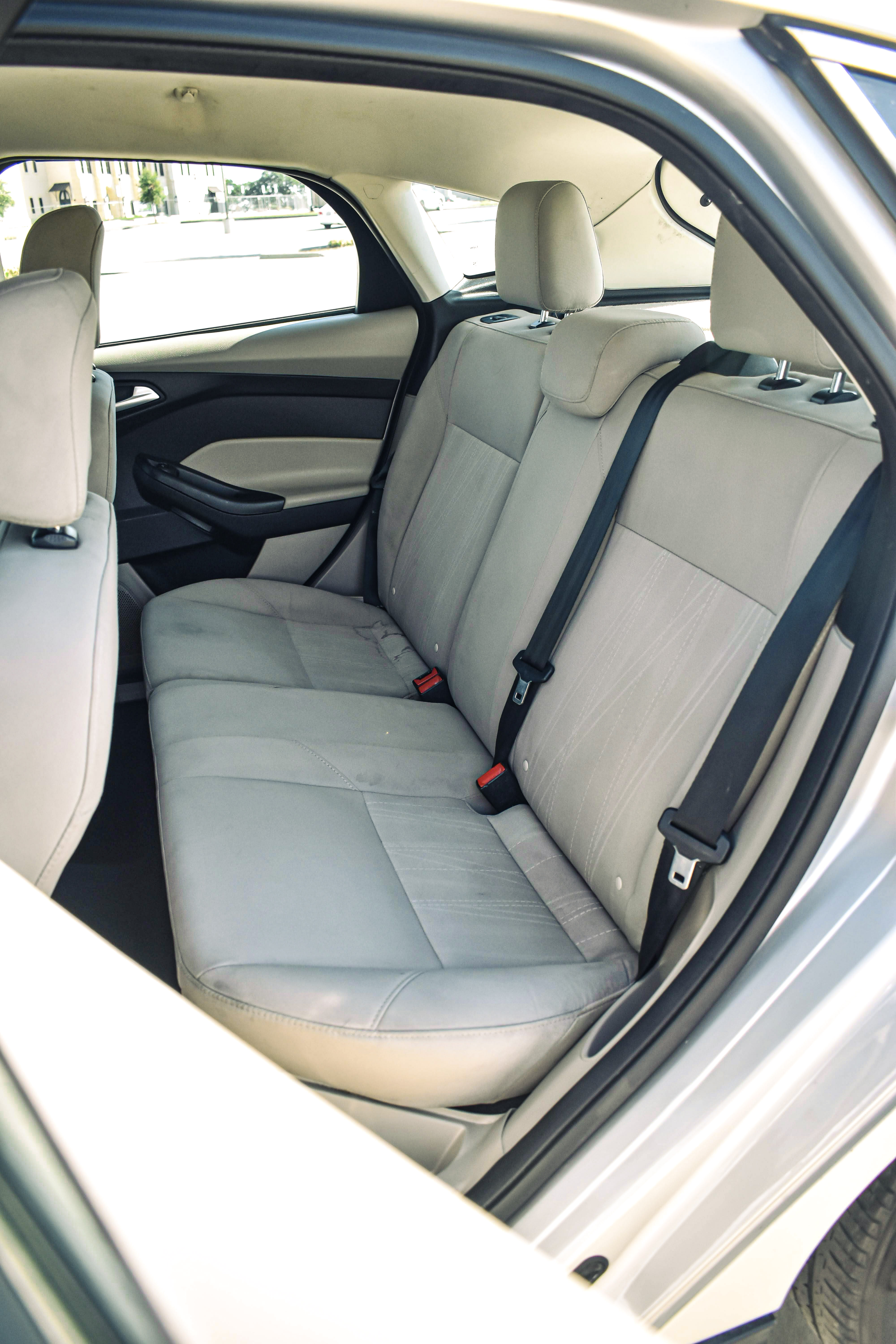 Used 2017 Ford Focus SE FWD image 20