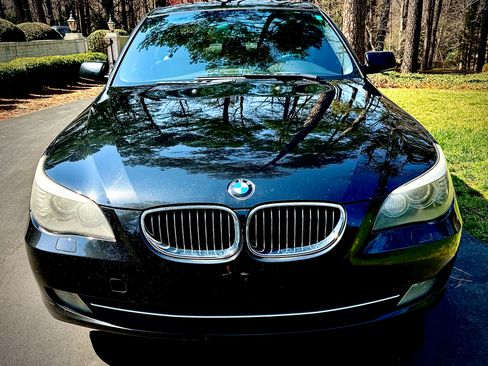 Used 2008 BMW 528i Sedan image 1