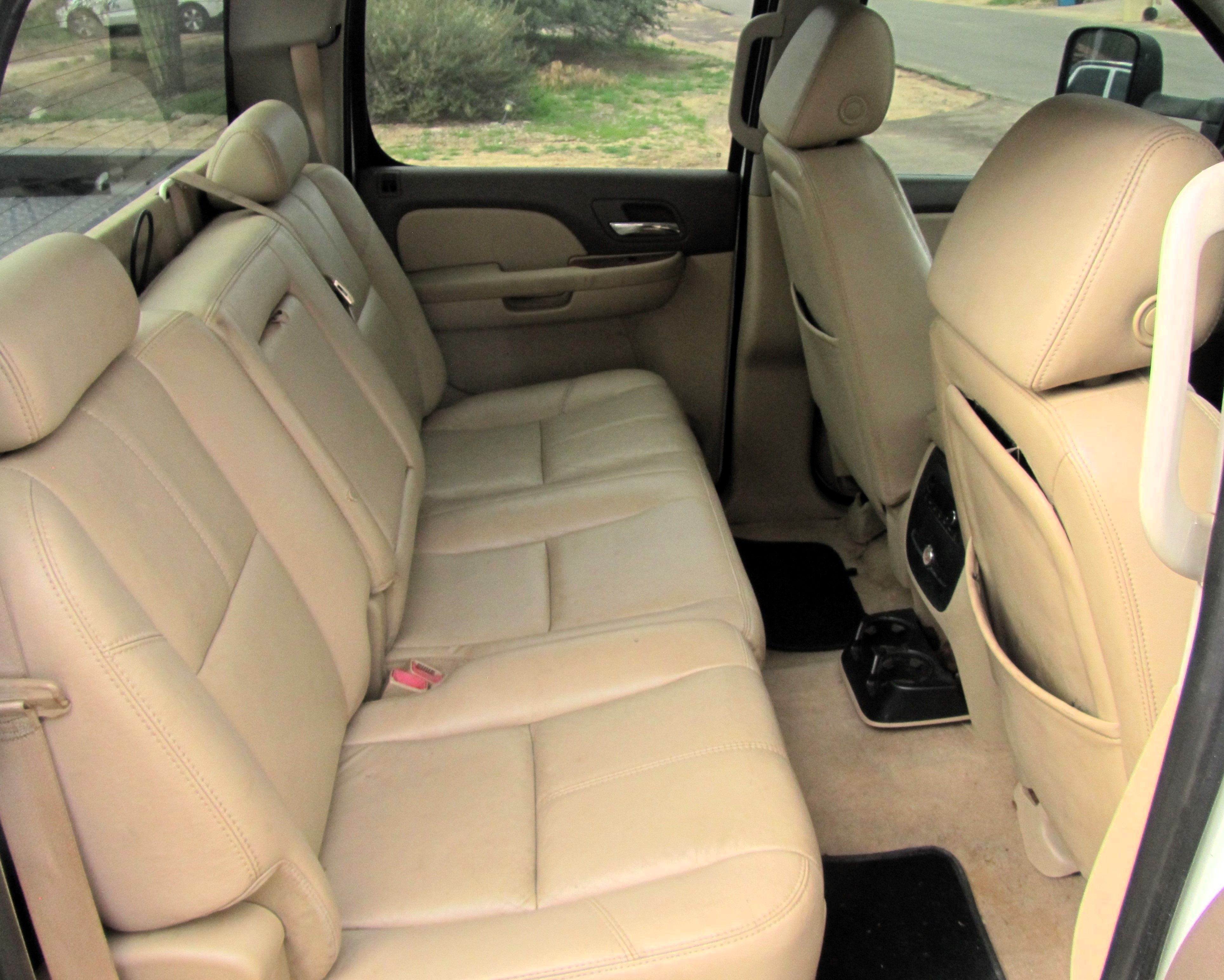 Used 2007 GMC Sierra 3500 SLT w/ Convenience Package AWD/4WD image 18