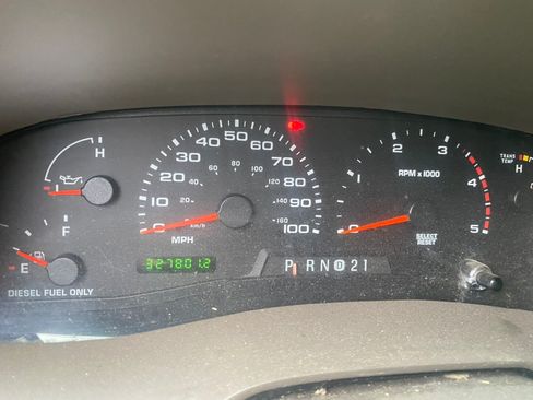 Used 2002 Ford Excursion Limited image 9