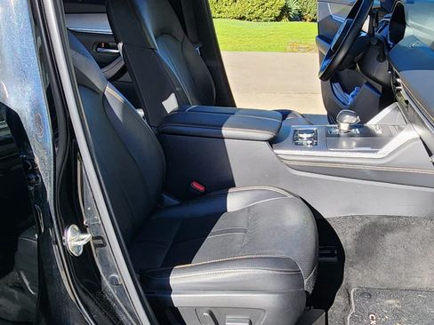 Used 2025 MAZDA CX-70 3.3 Turbo w/ Preferred Package image 23