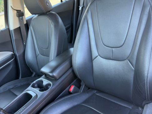 Used 2014 Chevrolet Volt Premium w/ Premium Trim Package image 12