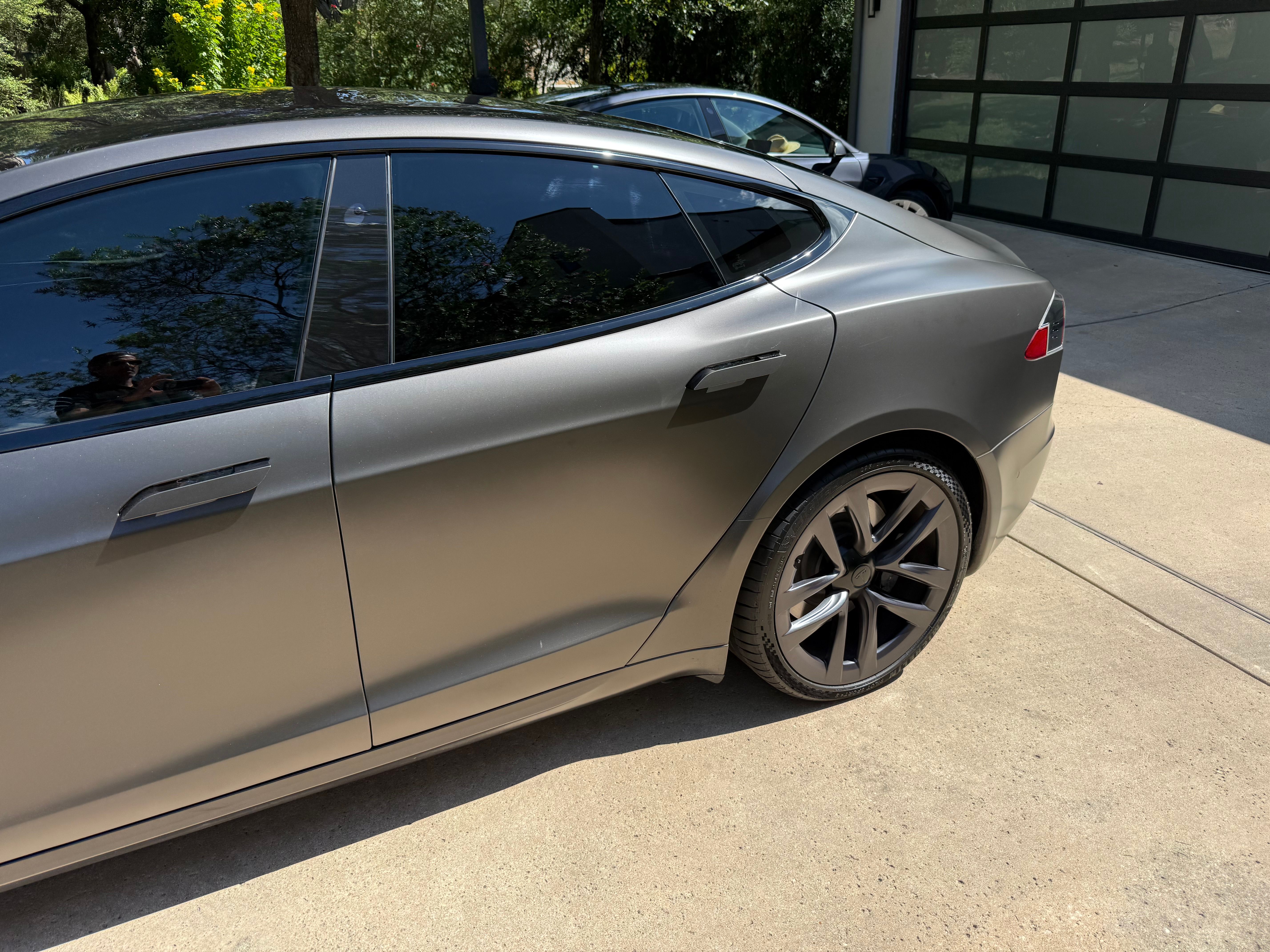 Used 2021 Tesla Model S Plaid AWD/4WD image 4