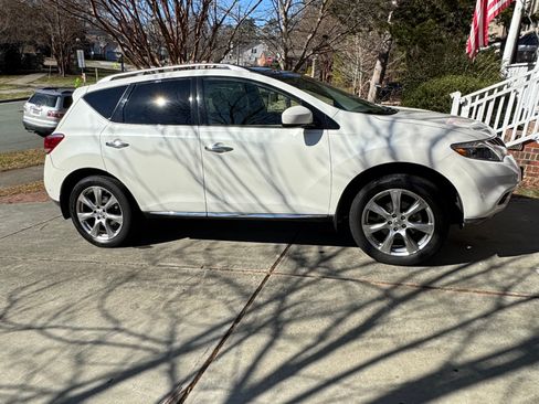 Used 2014 Nissan Murano LE w/ Platinum Edition Package image 1