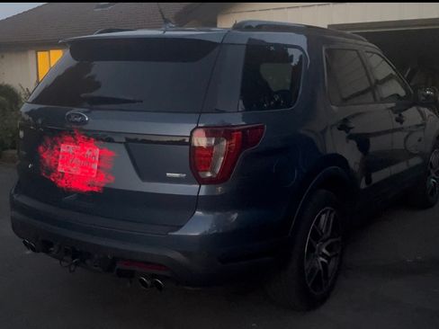 Used 2019 Ford Explorer Sport w/ Equipment Group 401A AWD/4WD image 4