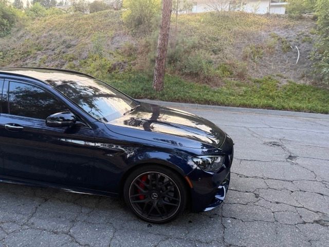Used 2021 Mercedes-Benz E 63 AMG S image 6