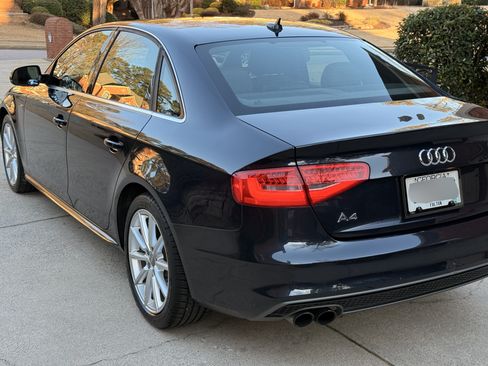 Used 2016 Audi A4 2.0T Premium w/ Convenience Plus Package image 8