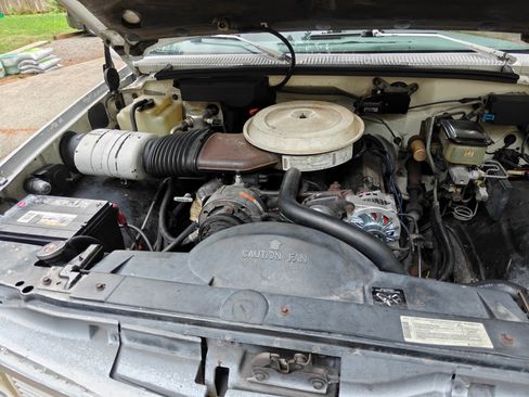 Used 1992 Chevrolet Silverado 3500 2WD Crew Cab image 13