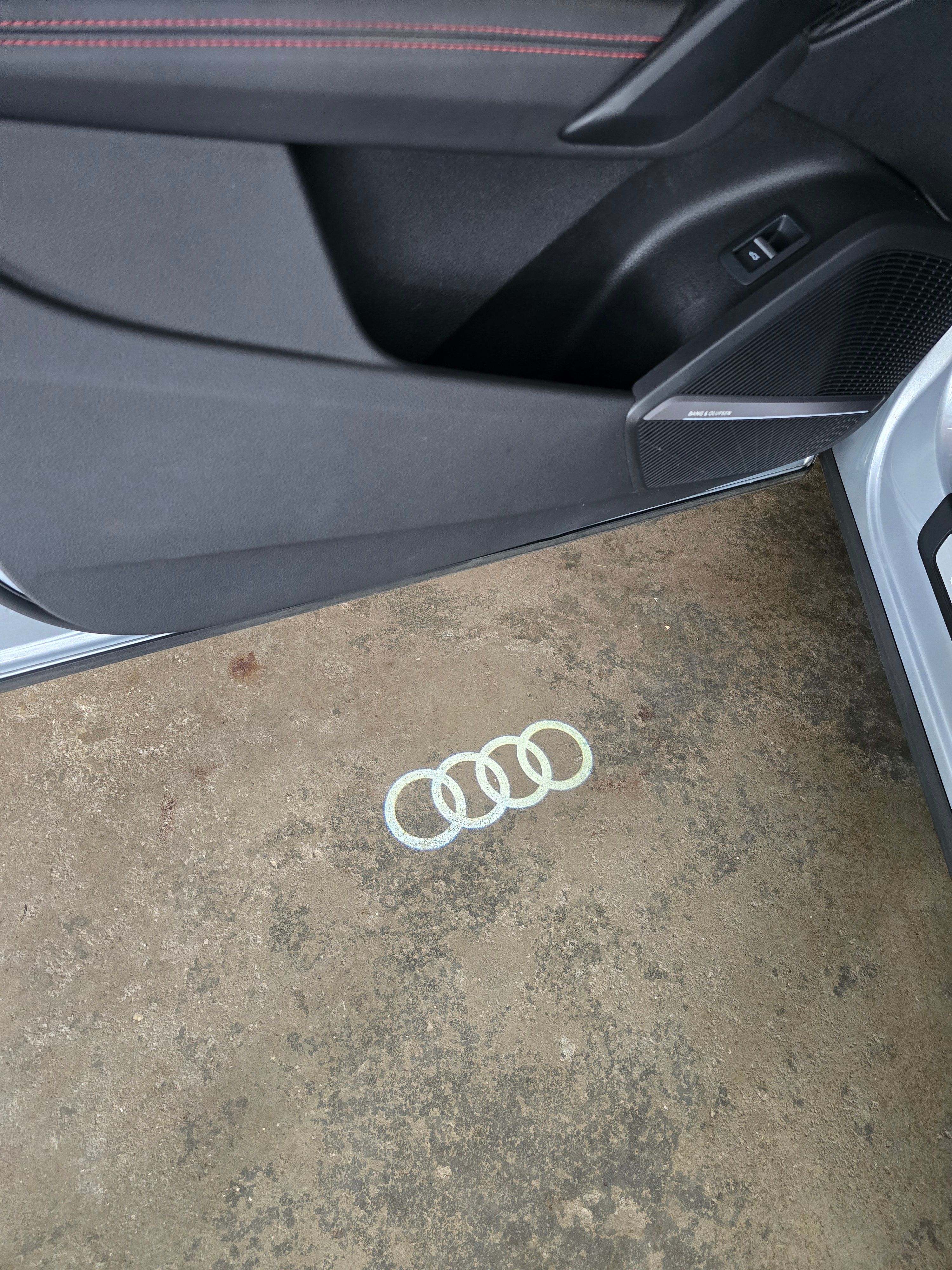 Used 2018 Audi SQ5 Prestige AWD/4WD image 26