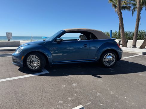 Used 2016 Volkswagen Beetle 1.8T S image 4