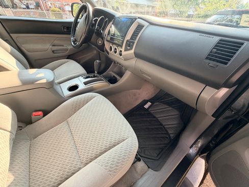 Used 2009 Toyota Tacoma 4x4 Access Cab V6 image 5