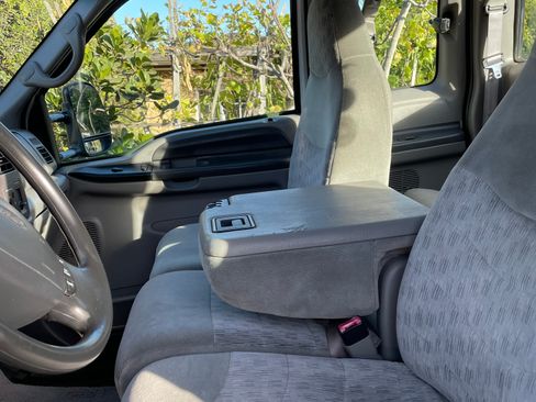 Used 1999 Ford F250 4x4 SuperCab Super Duty image 15