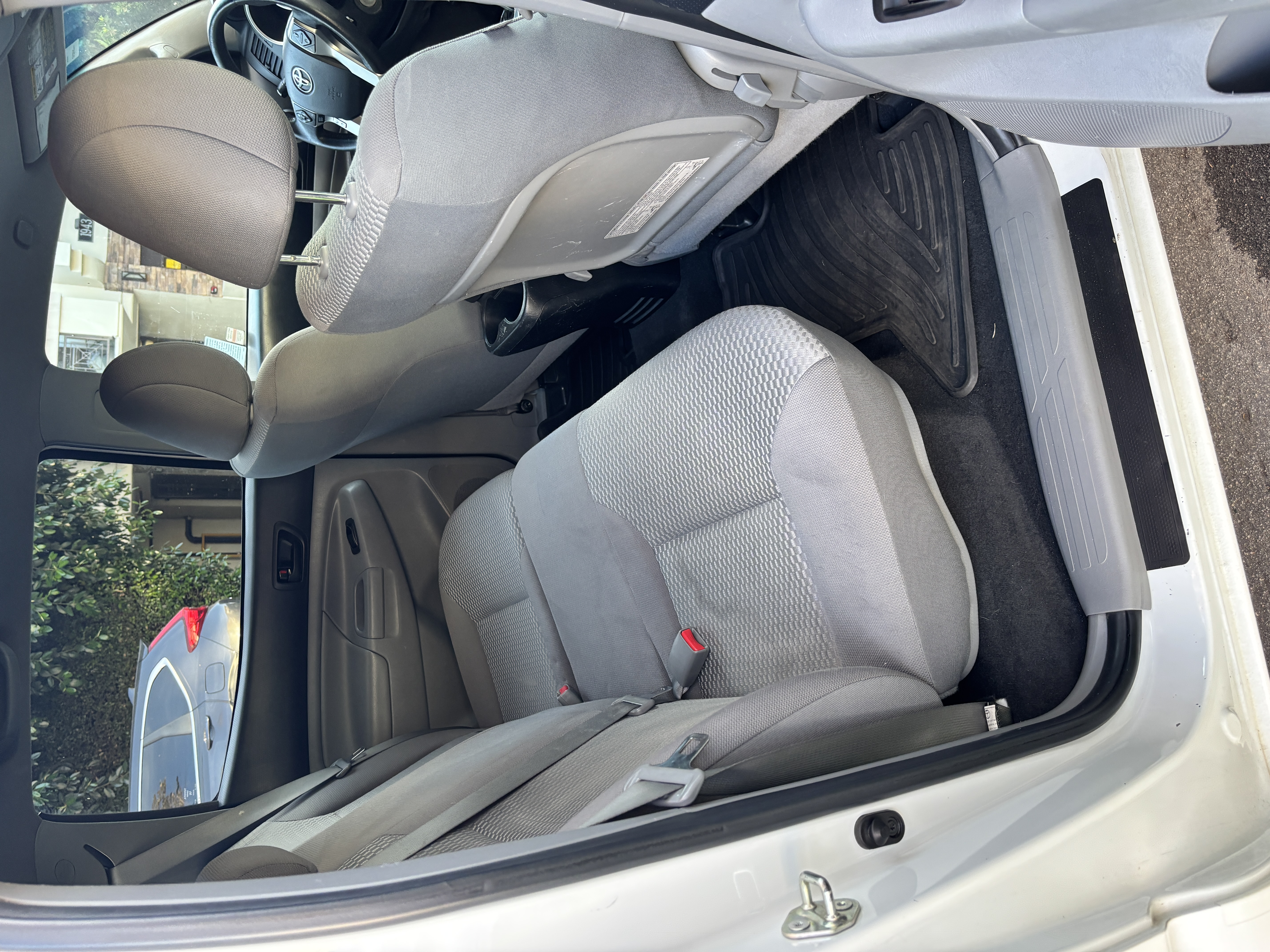 Used 2015 Toyota Tacoma PreRunner w/ SR5 Package RWD image 1