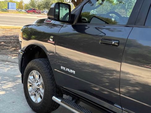 Used 2019 RAM 3500 Big Horn AWD/4WD image 2