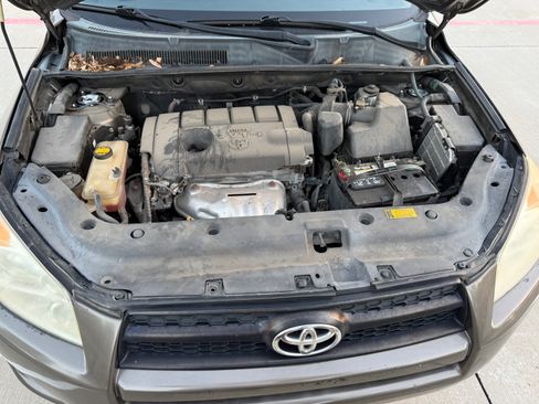 Used 2011 Toyota RAV4 2WD w/ Base L4 Extra Value Pkg image 13