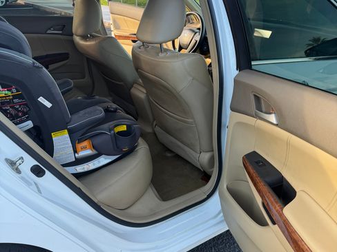 Used 2009 Honda Accord EX-L image 11