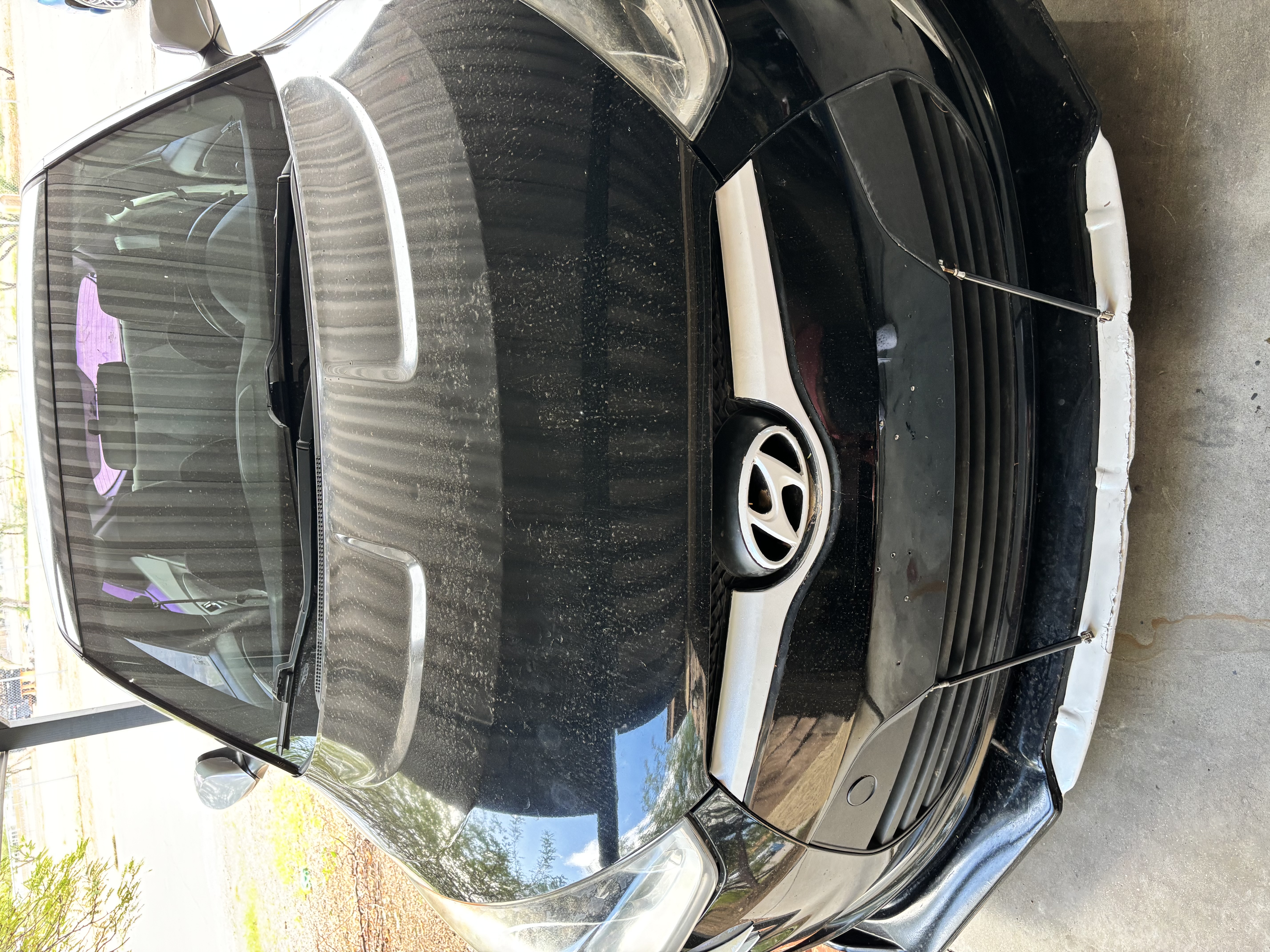 Used 2017 Hyundai Veloster FWD image 4