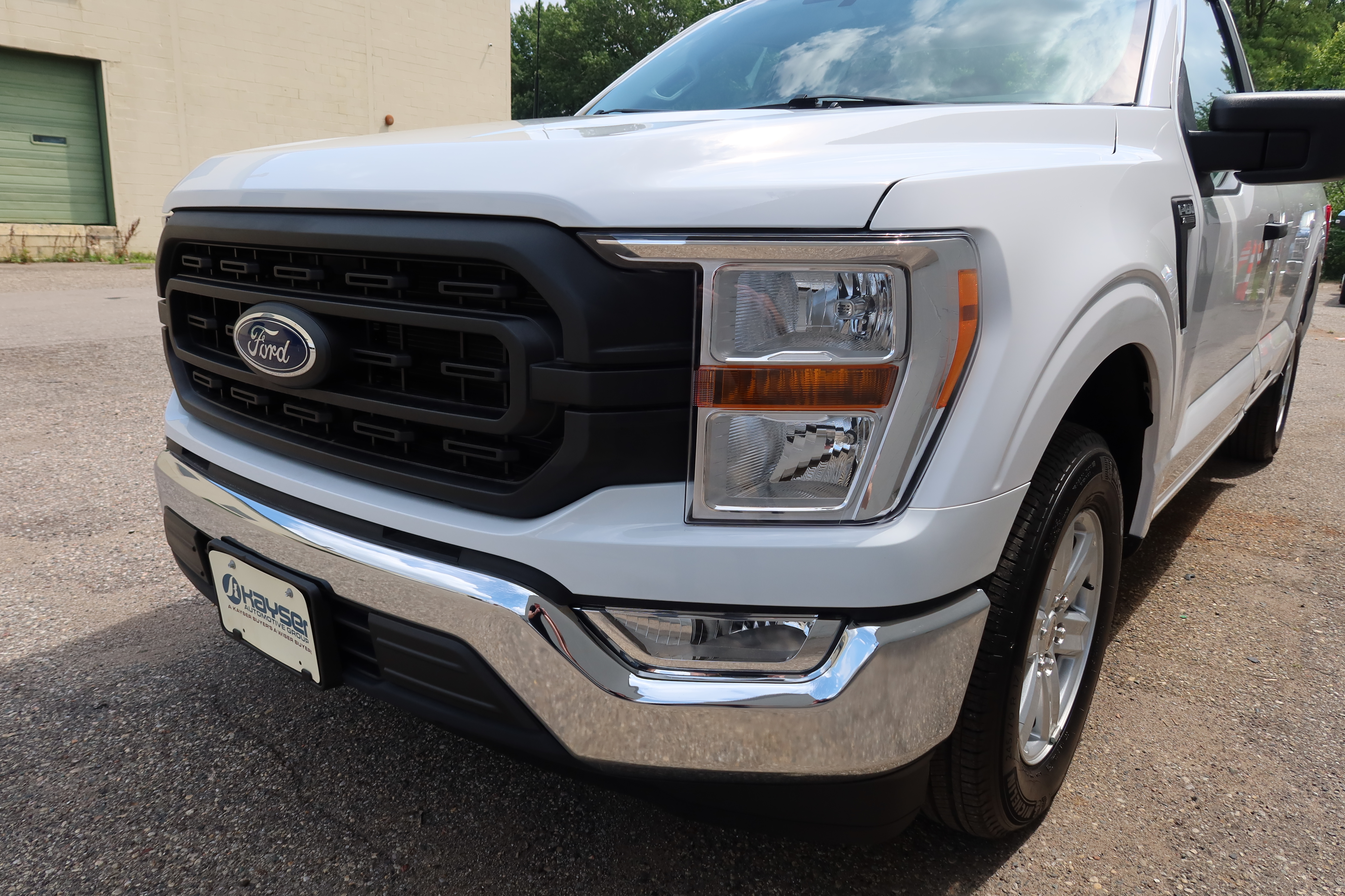 Used 2022 Ford F150 XL w/ Equipment Group 101A High RWD image 9