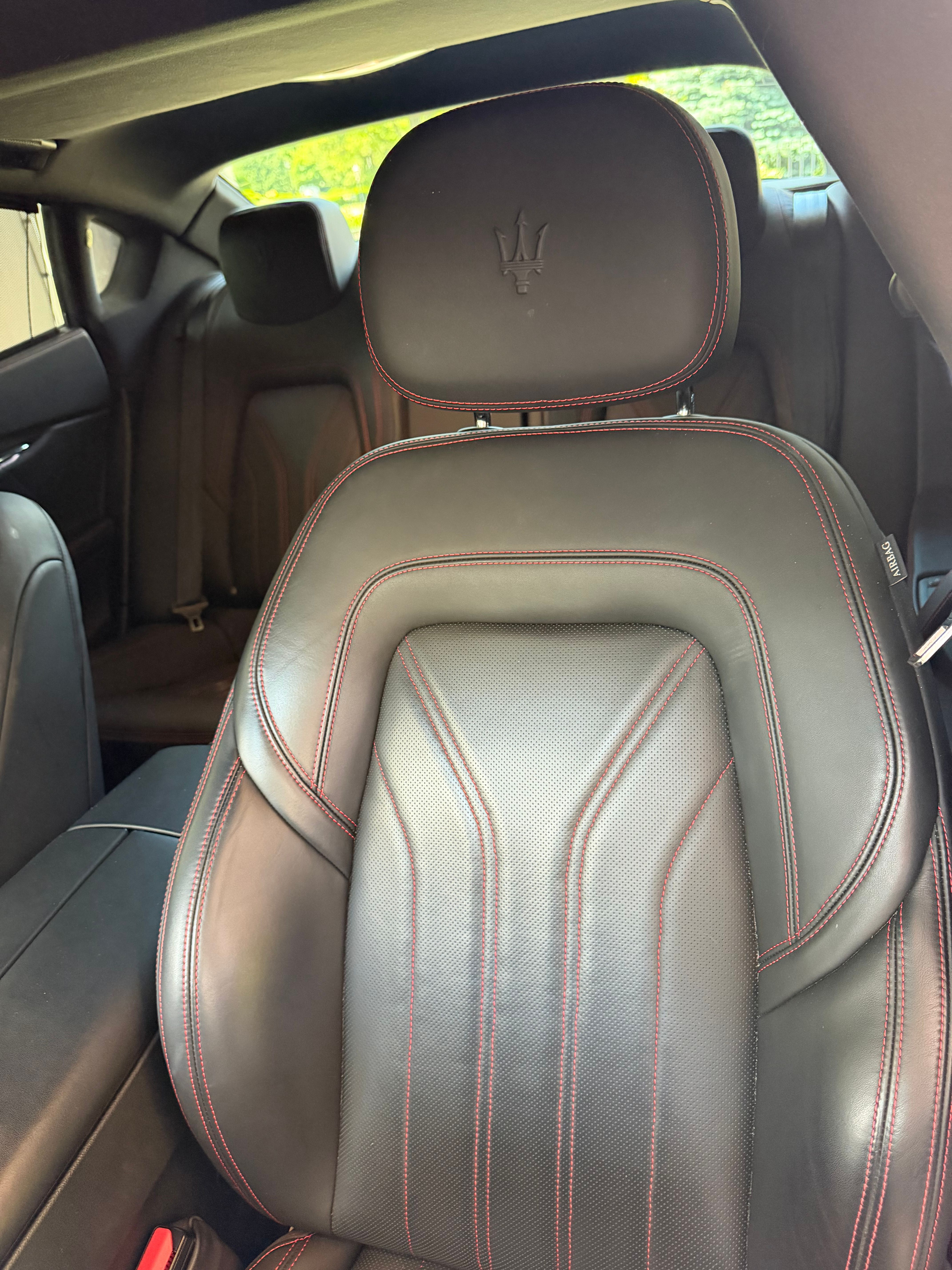 Used 2019 Maserati Quattroporte S Q4 AWD/4WD image 13