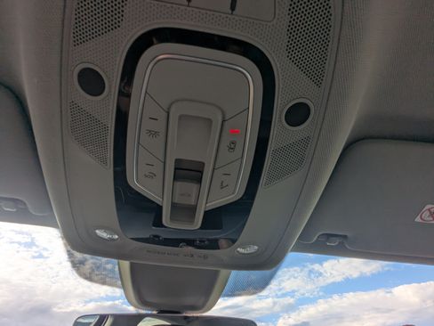 Used 2017 Audi A4 2.0T Premium Plus w/ Premium Plus Package image 14