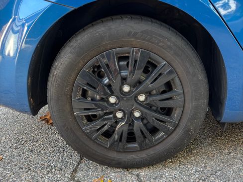 Used 2015 Kia Forte LX w/ Popular Package image 9