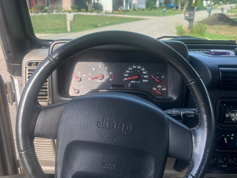 Used 2003 Jeep Wrangler Sport image 10