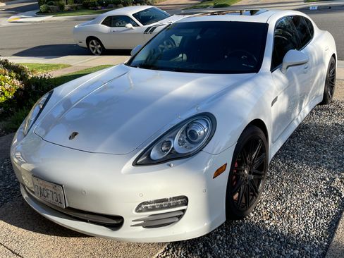 Used 2013 Porsche Panamera image 14