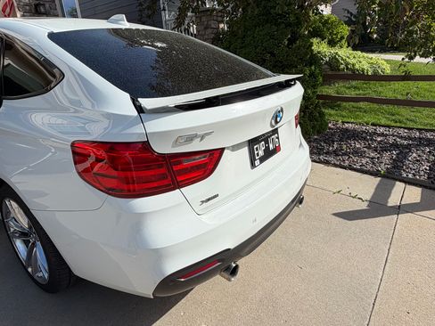 Used 2016 BMW 335i Gran Turismo xDrive AWD/4WD image 16