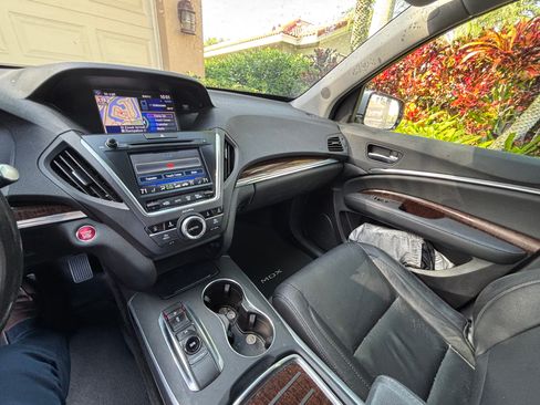 Used 2017 Acura MDX SH-AWD w/ Technology Package image 8