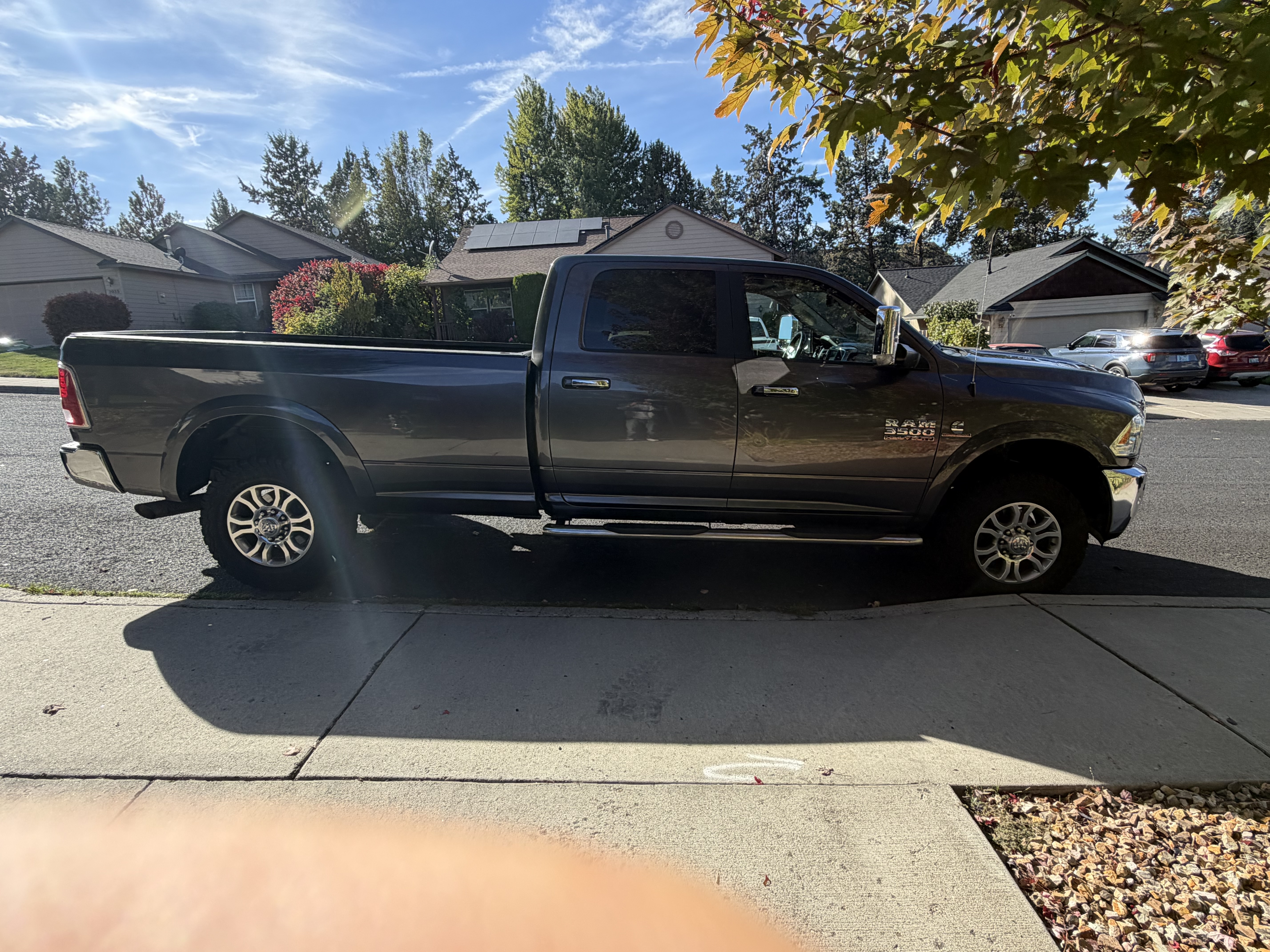 Used 2015 RAM 3500 Laramie AWD/4WD image 5