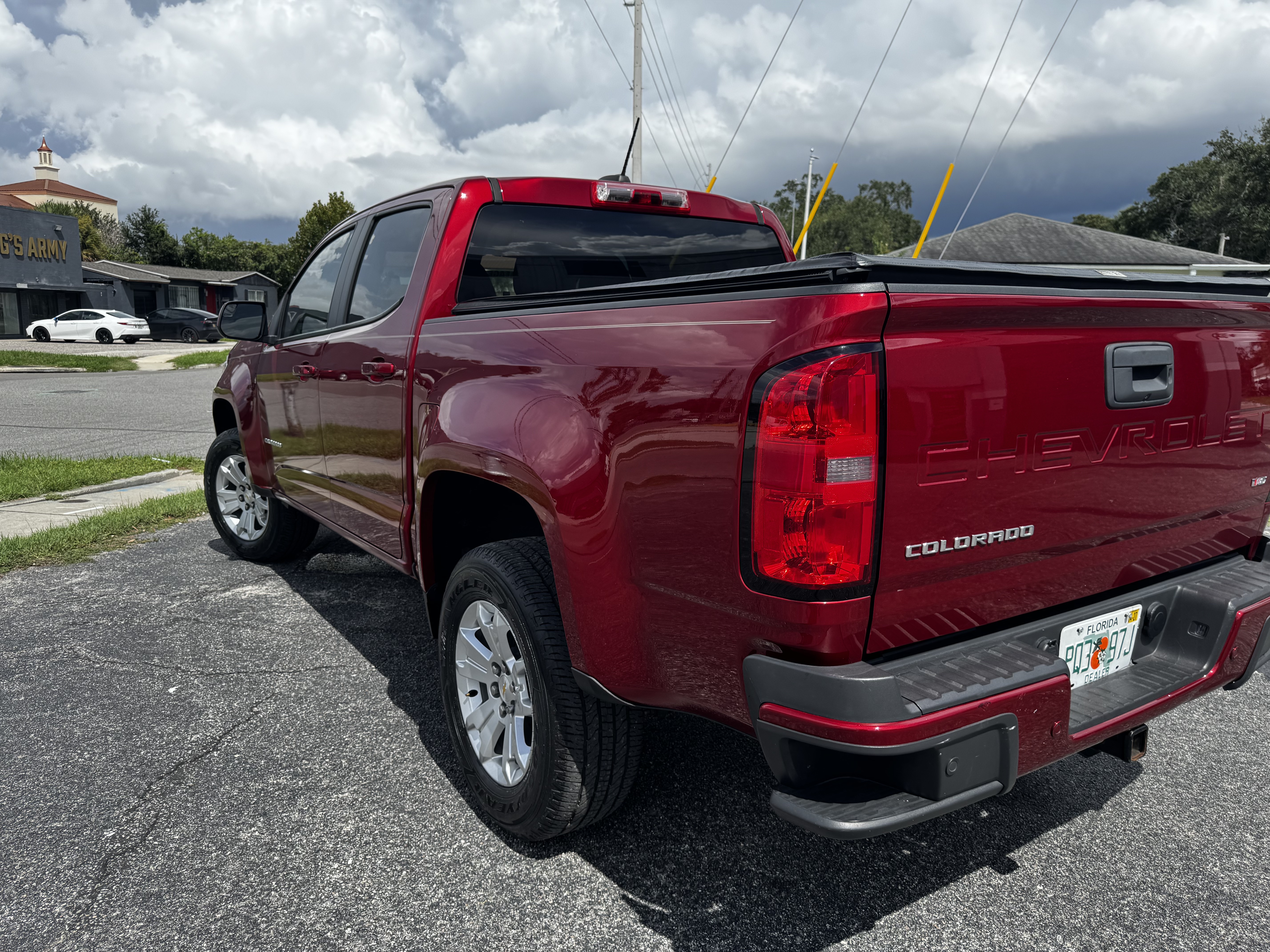Used 2021 Chevrolet Colorado LT w/ Safety Package RWD image 9