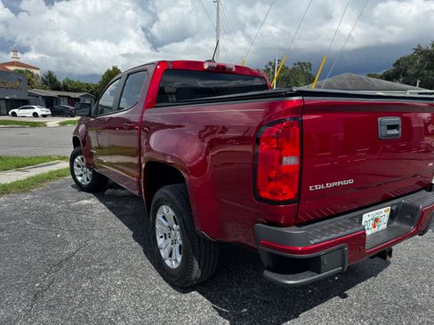 Used 2021 Chevrolet Colorado LT w/ Safety Package RWD image 9