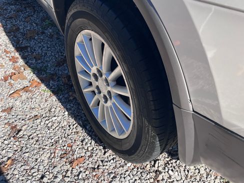 Used 2008 Buick Enclave CXL w/ Driver Confidence Package image 26