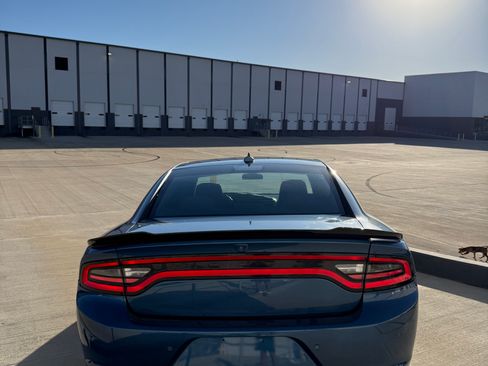 Used 2023 Dodge Charger SXT image 5