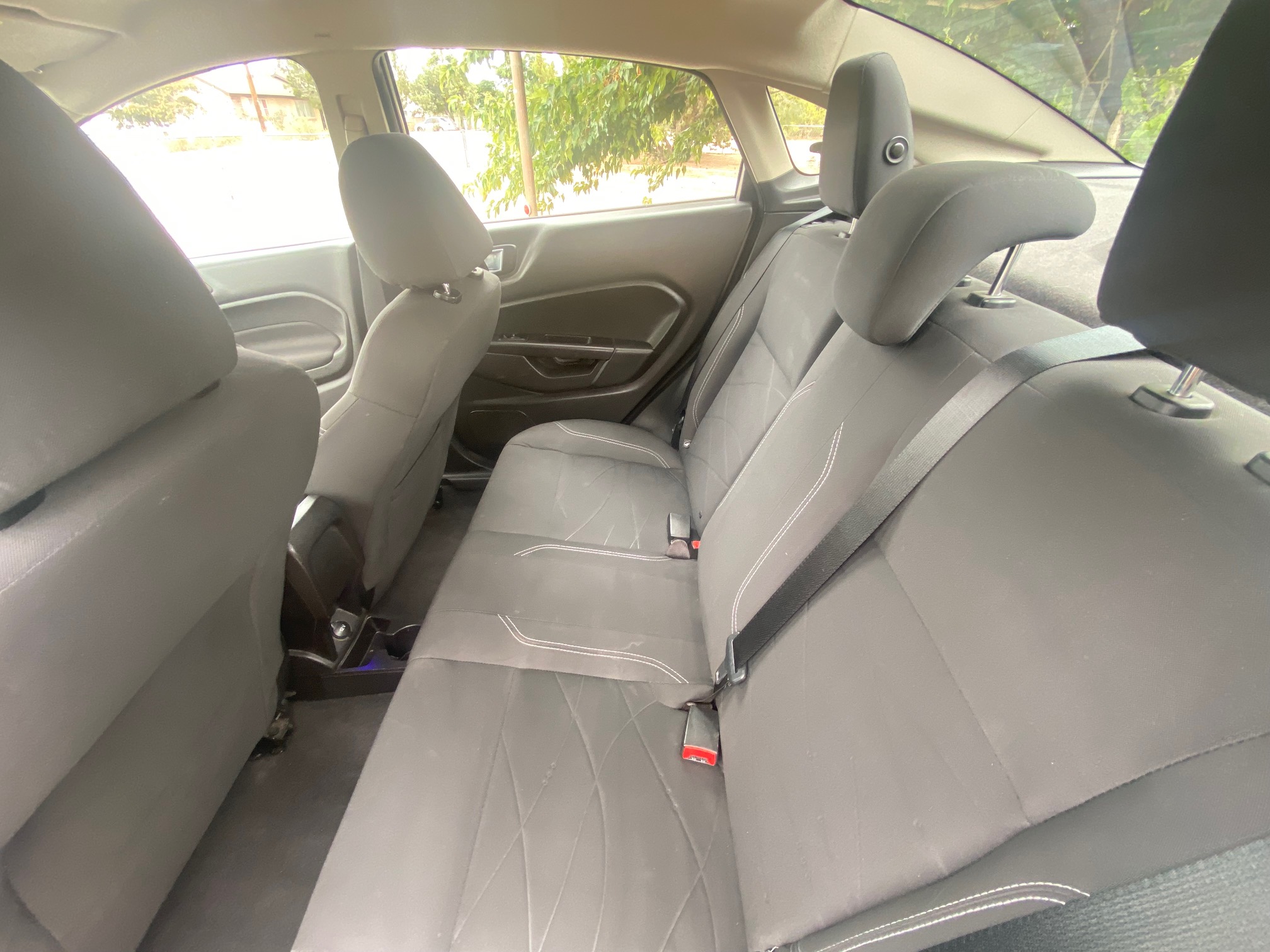Used 2014 Ford Fiesta SE FWD image 14