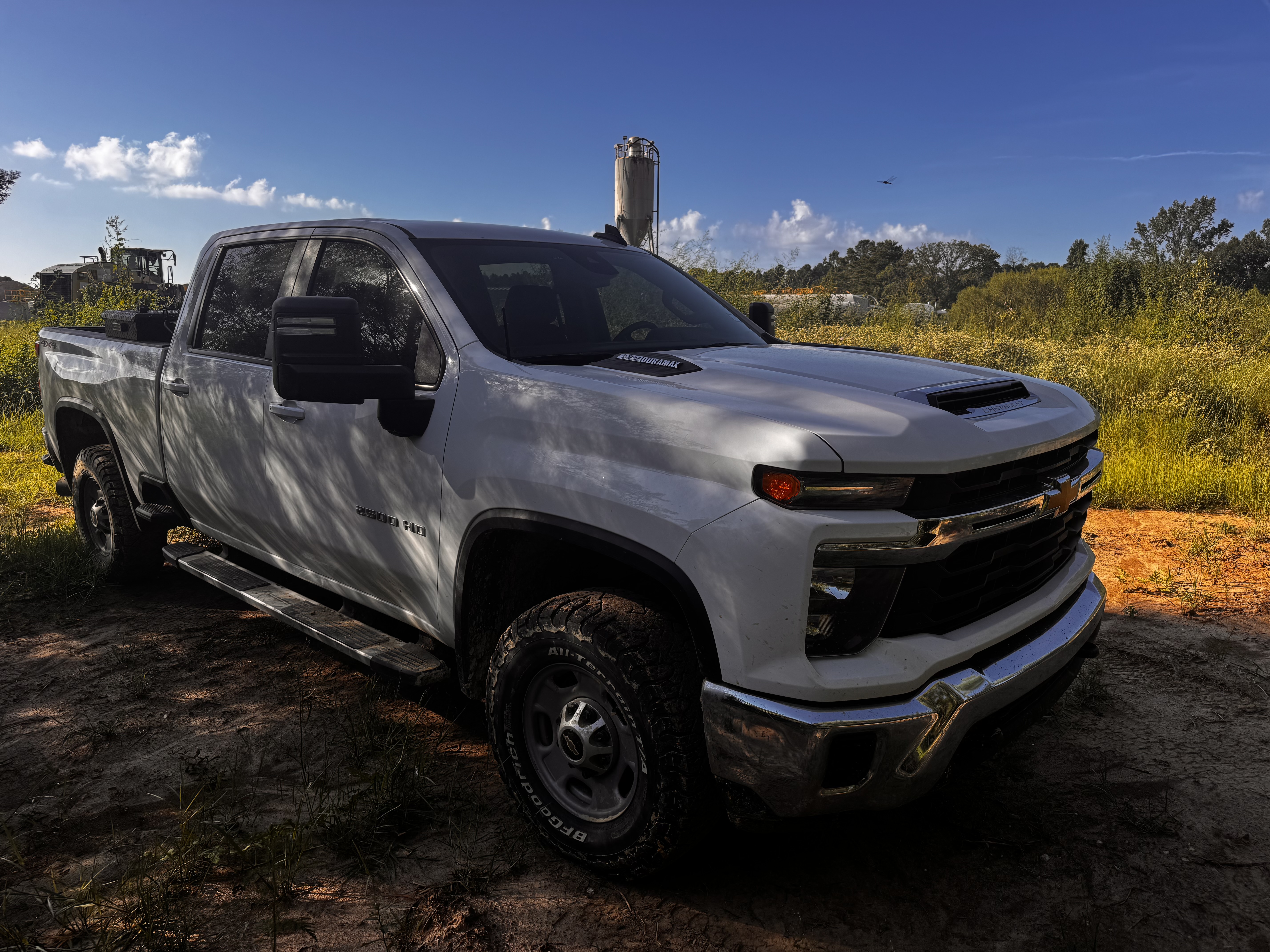 Used 2024 Chevrolet Silverado 2500 LT AWD/4WD image 14