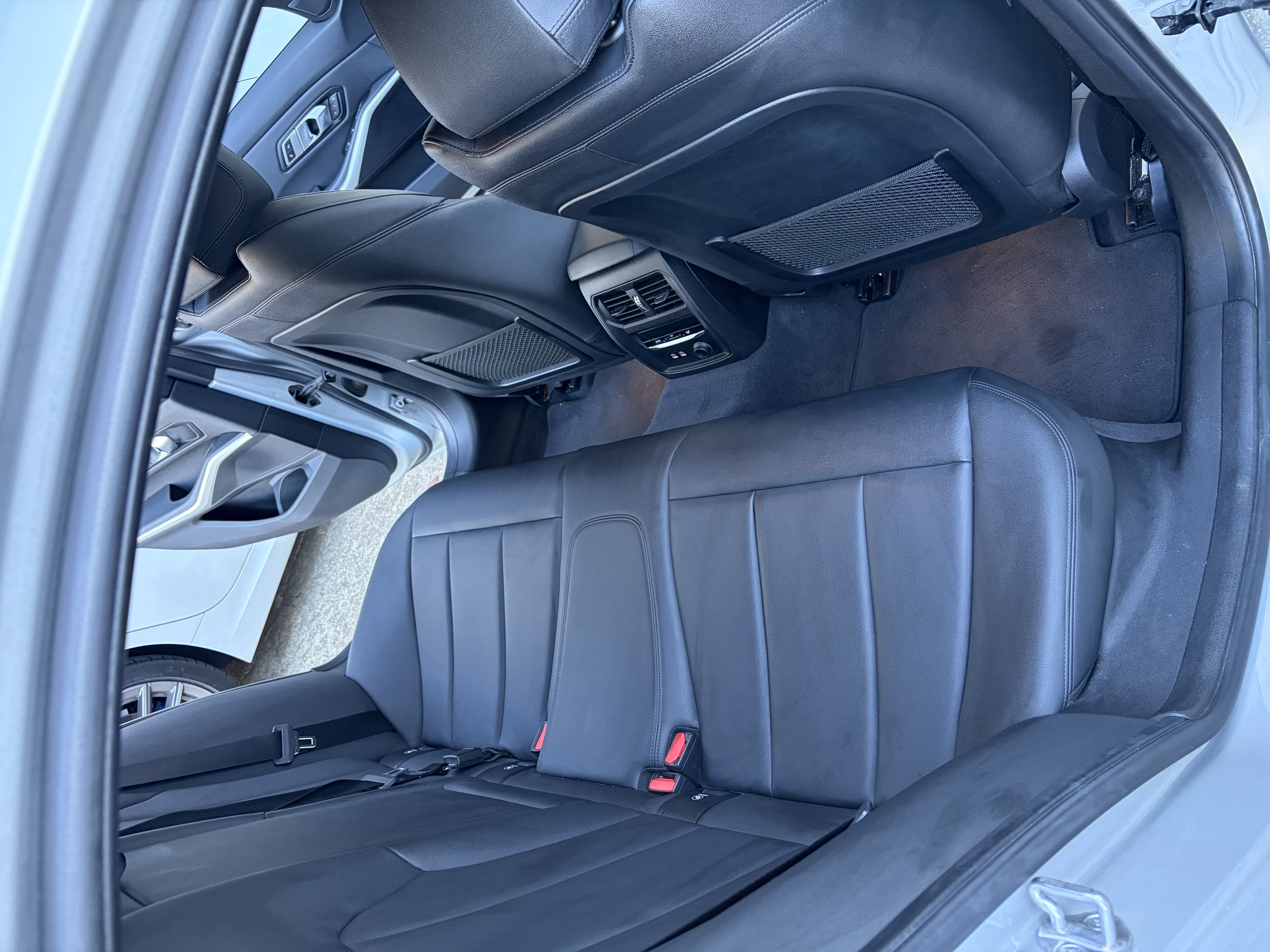 Used 2019 BMW 330i Sedan w/ Convenience Package RWD image 21
