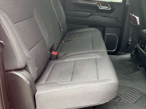 Used 2023 Chevrolet Silverado 1500 LT Trail Boss w/ Protection Package image 9