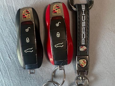 Used 2018 Porsche Macan GTS image 18