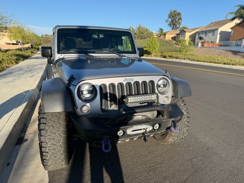 Used 2017 Jeep Wrangler Unlimited Sport w/ Quick Order Package 24S AWD/4WD image 10