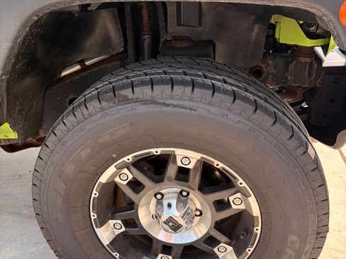 Used 2013 Jeep Wrangler Sport AWD/4WD image 14