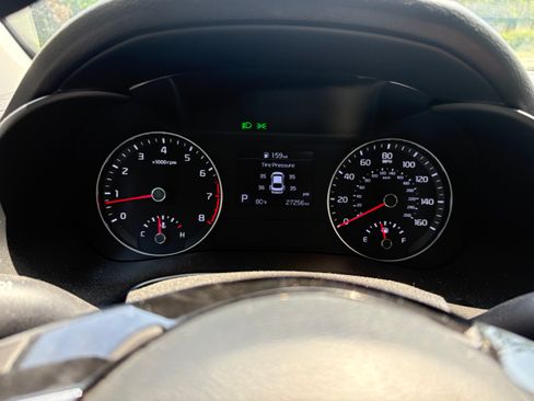 Used 2021 Kia Forte LXS image 11