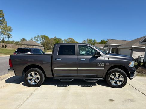 Used 2016 RAM 1500 Big Horn image 4