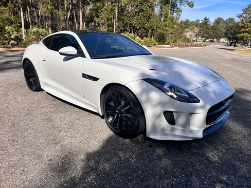 Used 2017 Jaguar F-TYPE S image 5