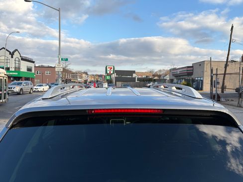 Used 2006 Porsche Cayenne S Titanium Edition image 19