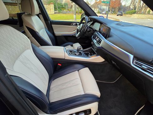 Used 2020 BMW X5 xDrive40i image 11