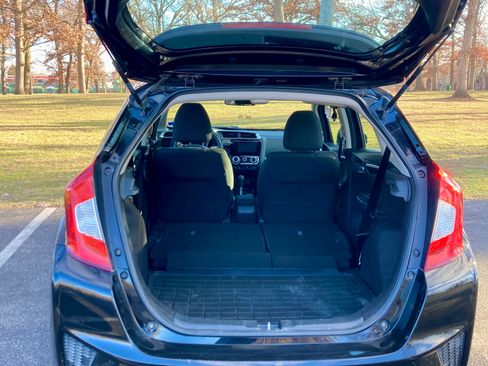 Used 2015 Honda Fit EX image 10