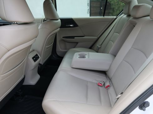 Used 2013 Honda Accord EX-L image 27