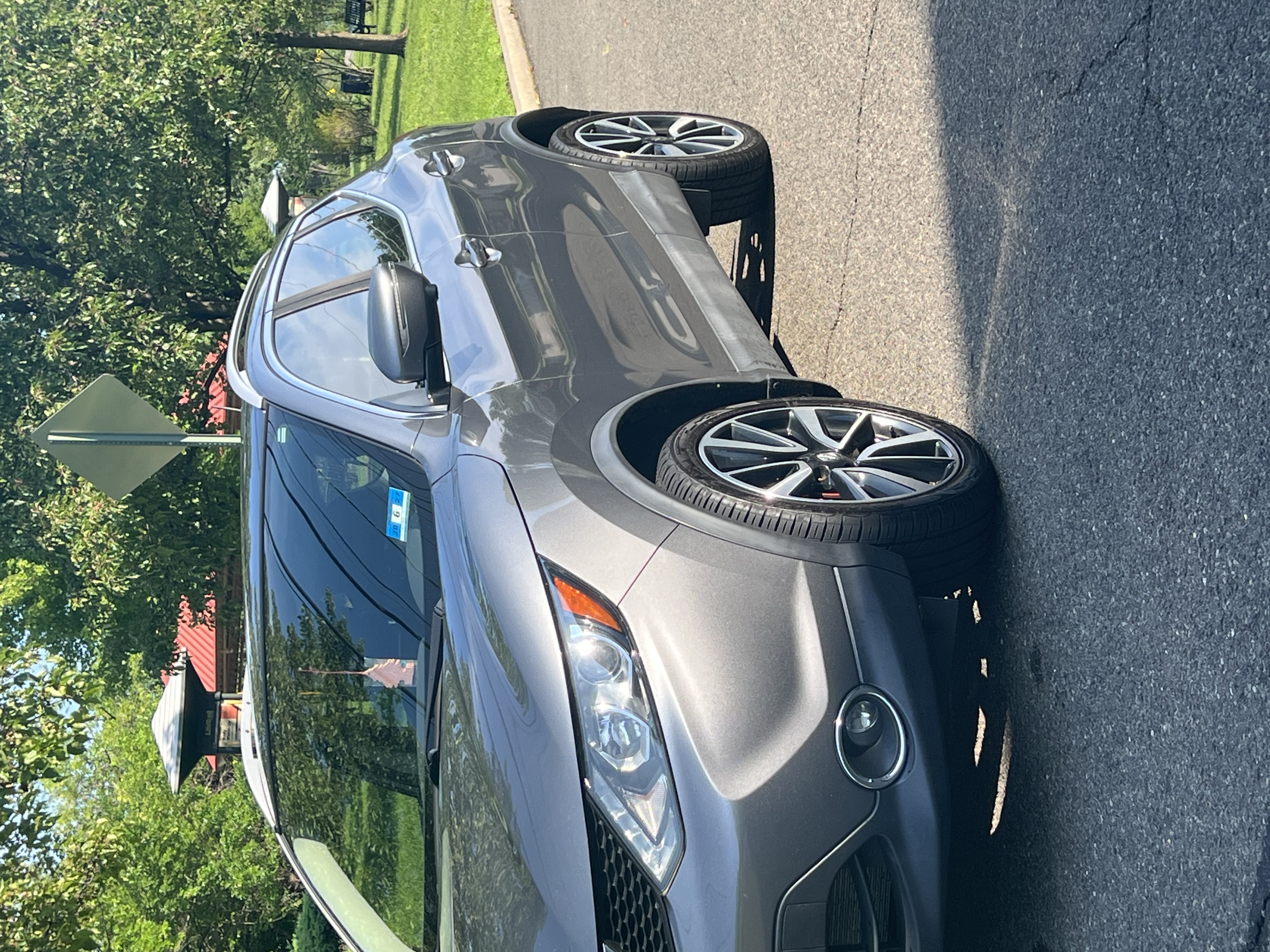 Used 2017 Nissan Rogue Sport SL AWD/4WD image 2